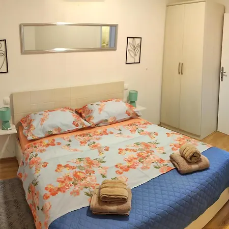 Apartment Elza *