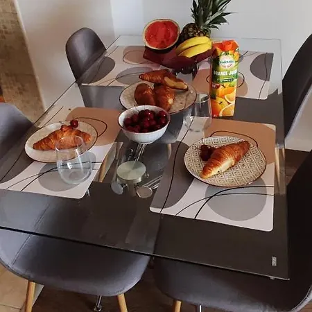 Elza Apartment