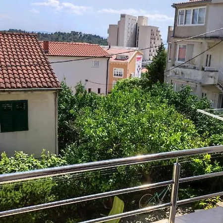 Apartment Elza *