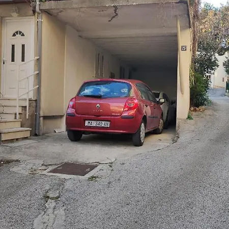 Elza Makarska